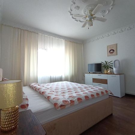 Dove Apartment Сибиу Экстерьер фото