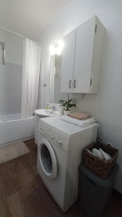 Dove Apartment Сибиу Экстерьер фото